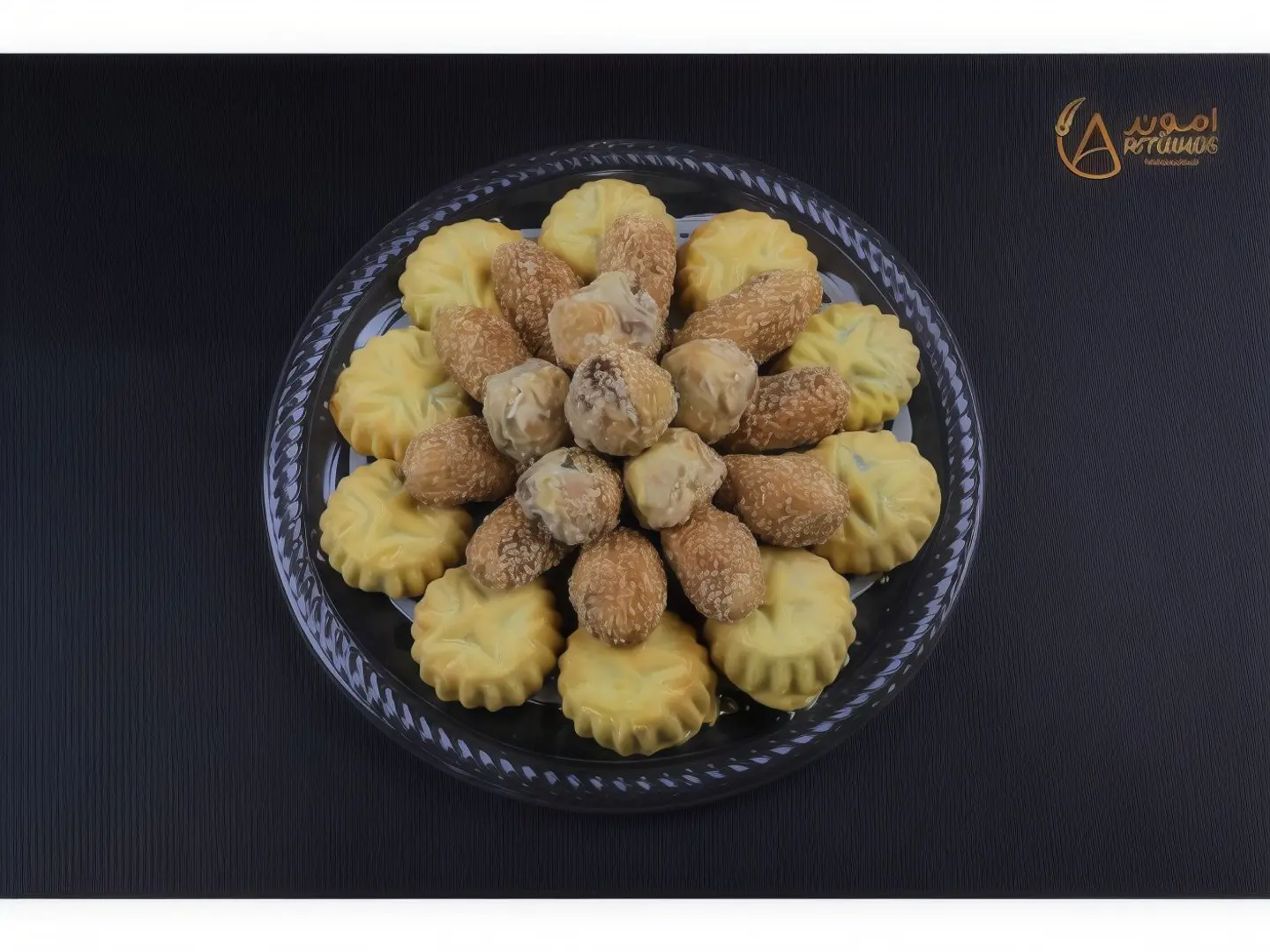 Ma'amoul Dates With Nuts