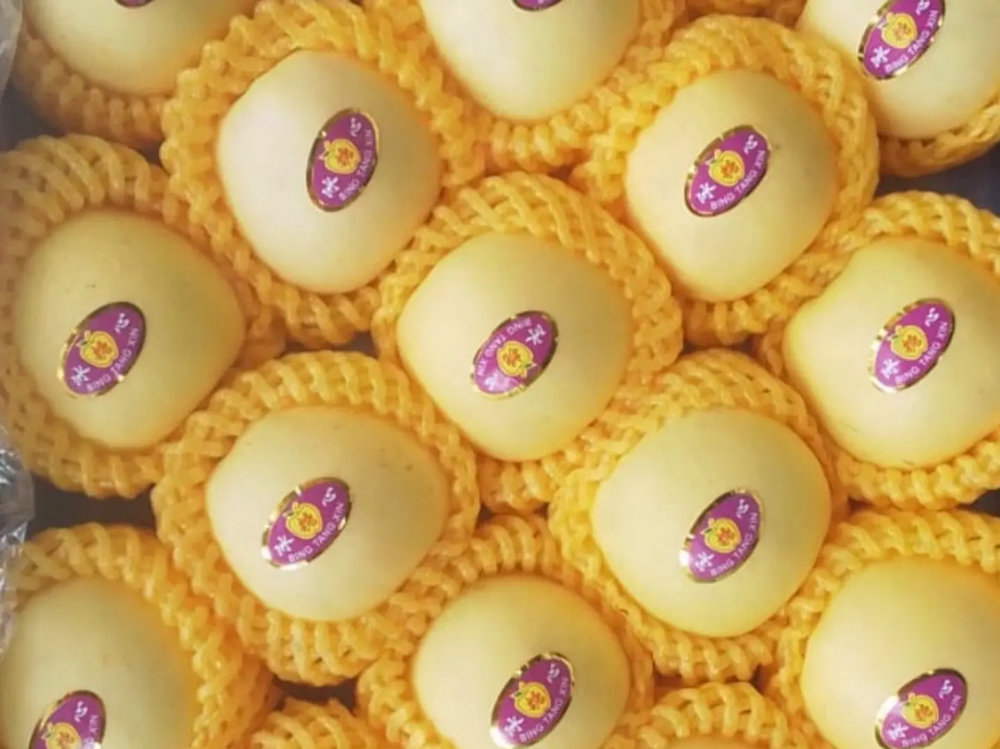 Yellow Apple Half Kilo