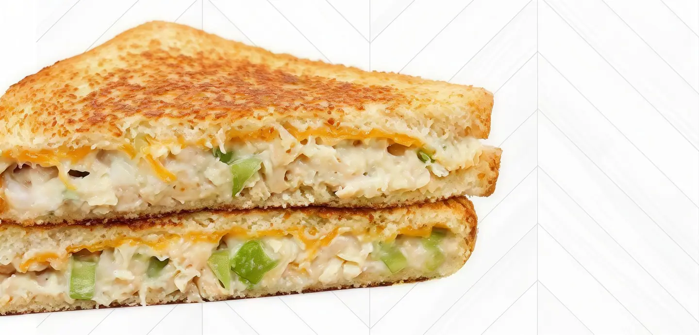 ساندوتش تونة