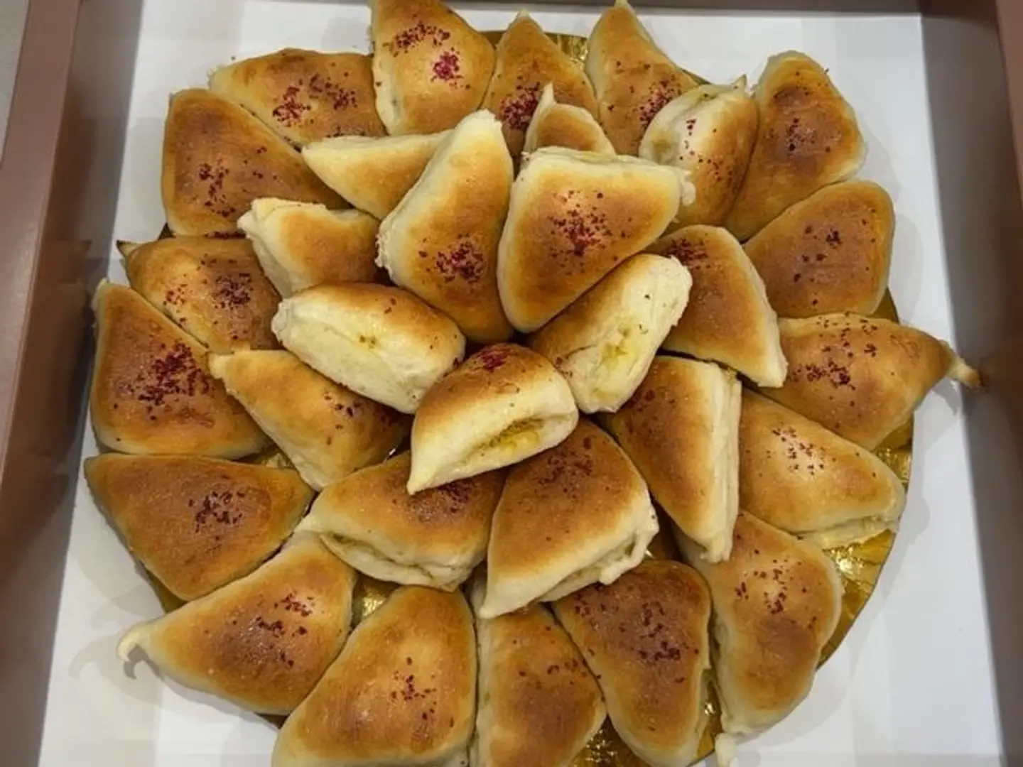 بوكس فطائر مشكلة