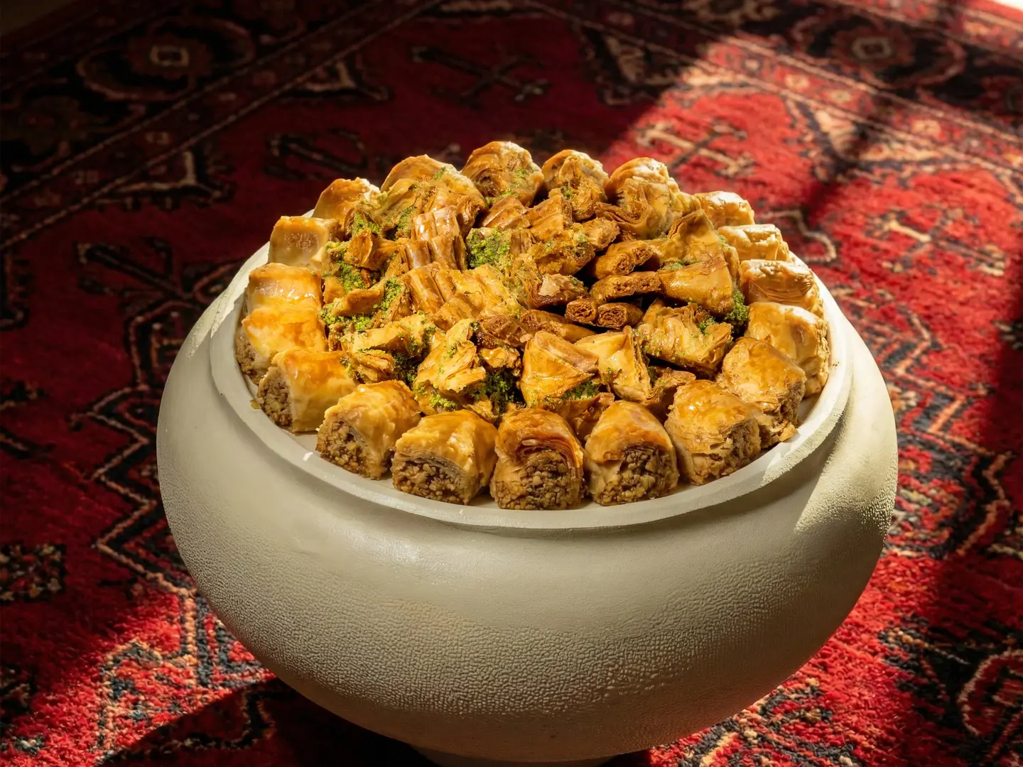 صينيه سويسرية بقلاوة