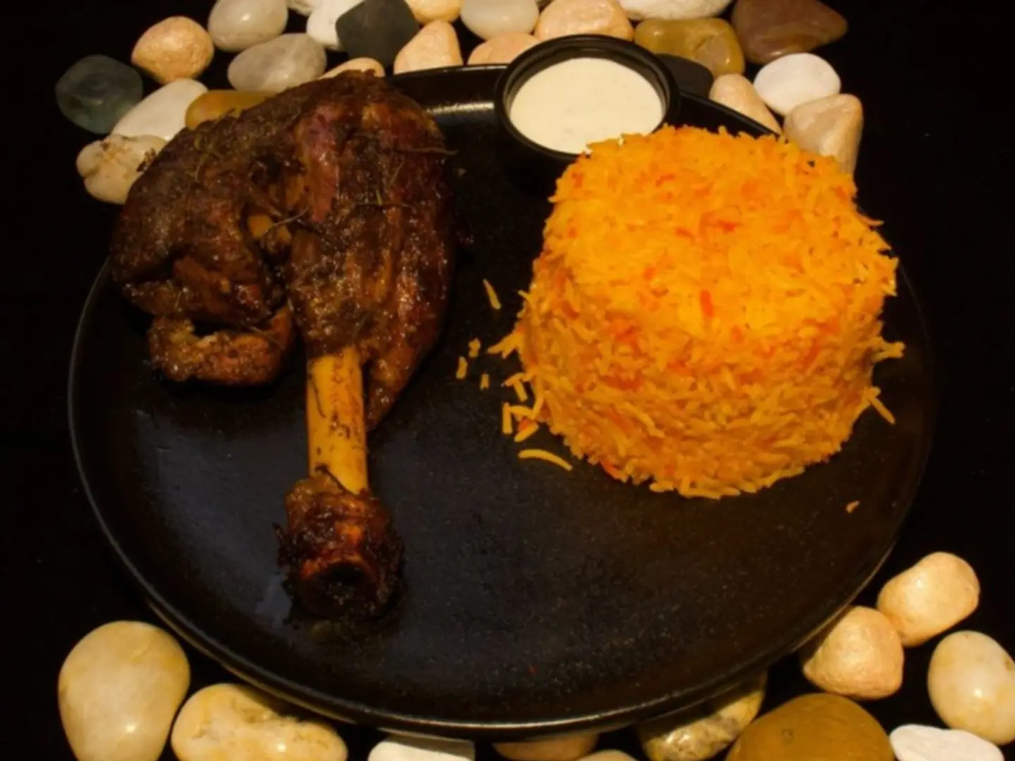 موزة غنم