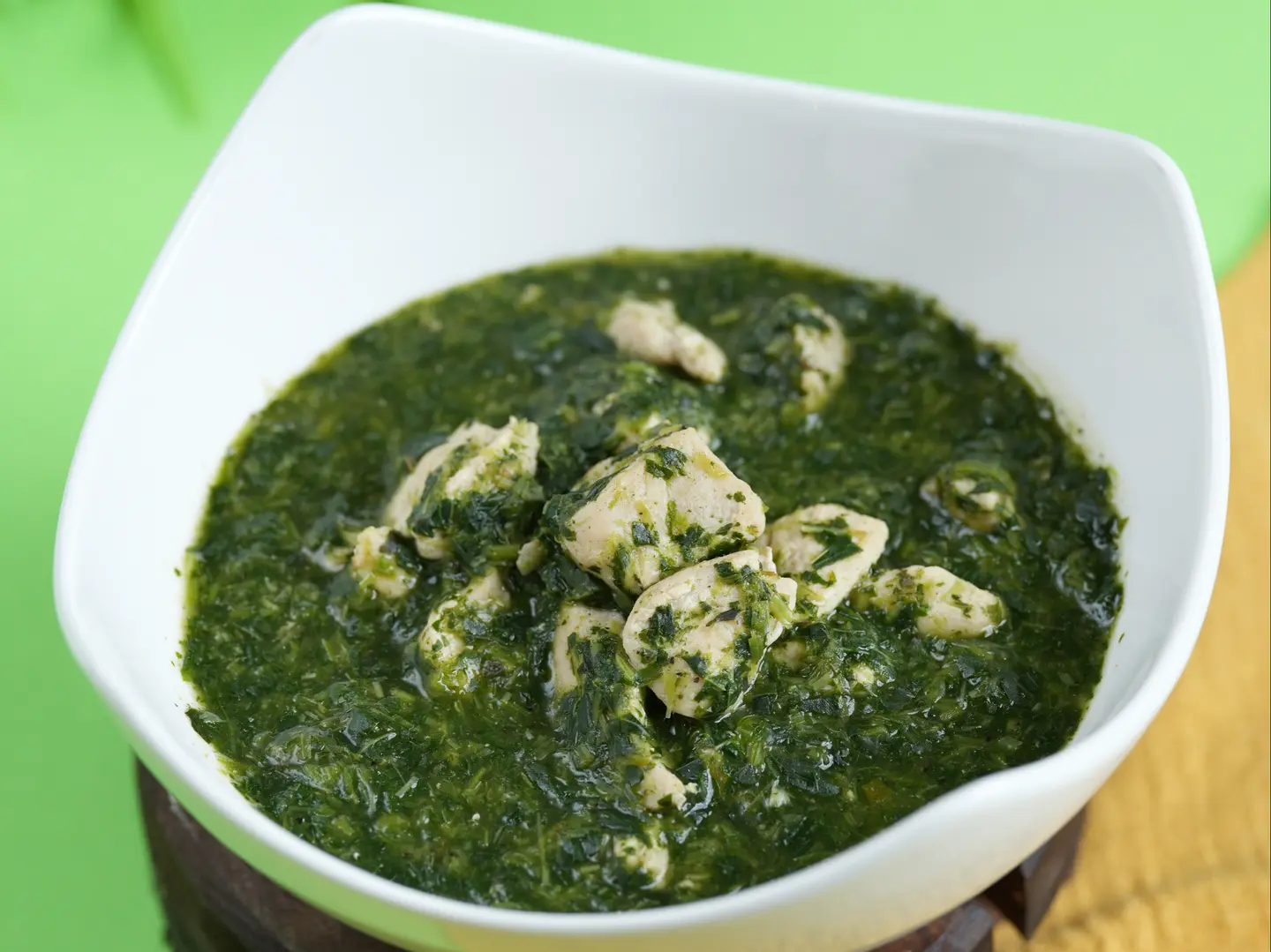 ملوخية بالدجاج