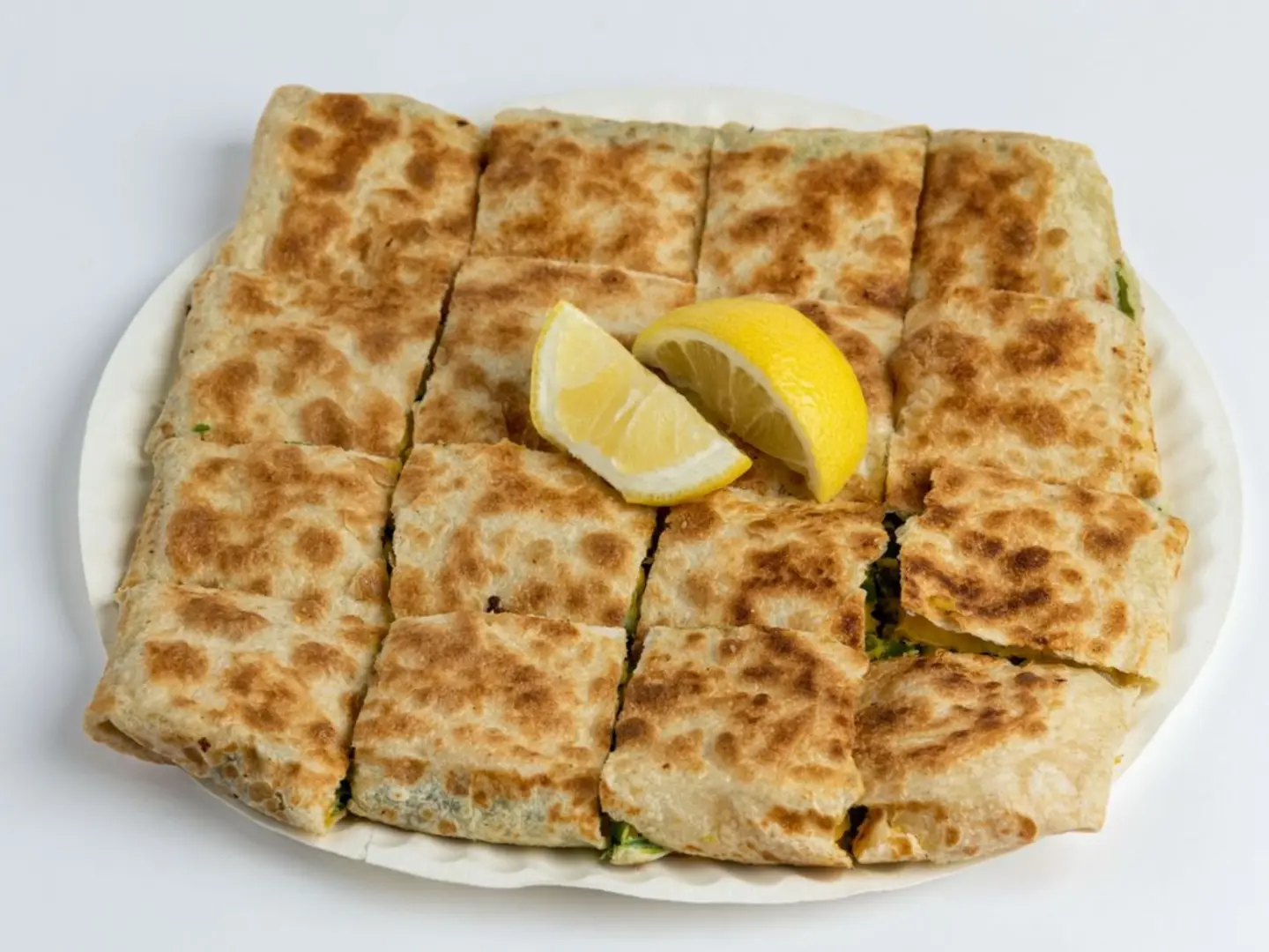 مطبق جبن شيدر وخضار
