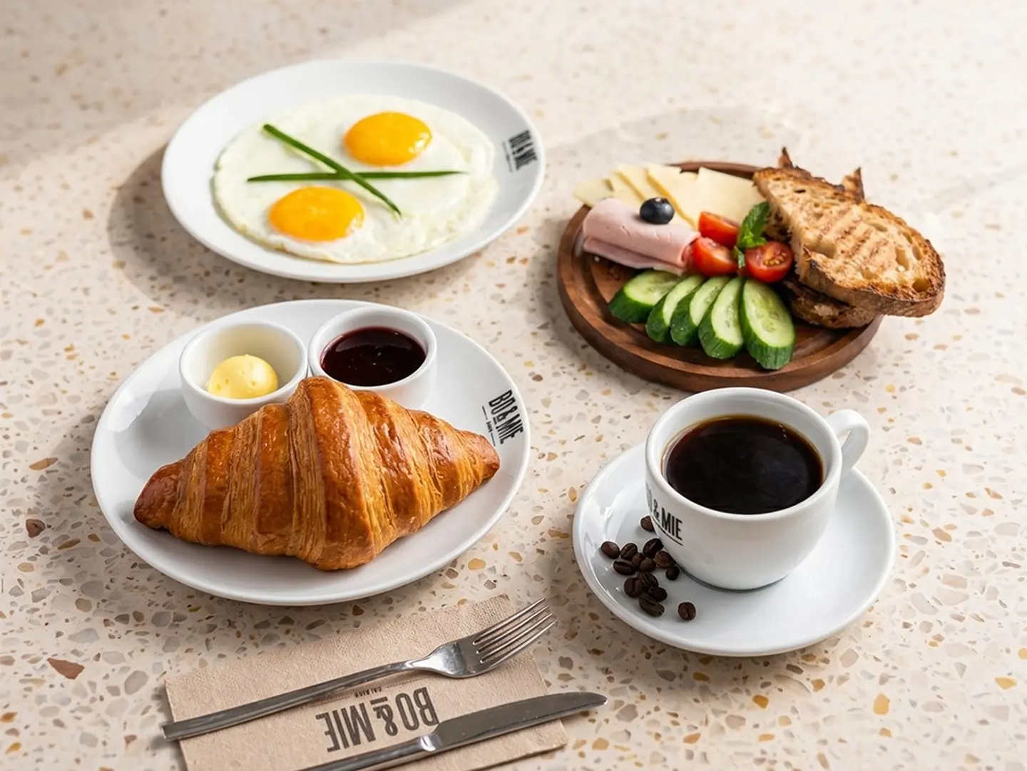 Break Fast Complet