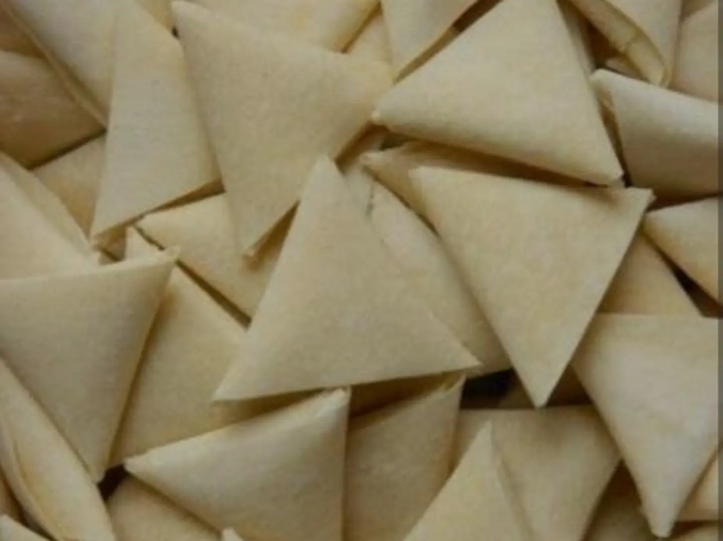 سمبوسه جبن مفرزن 70 حبه