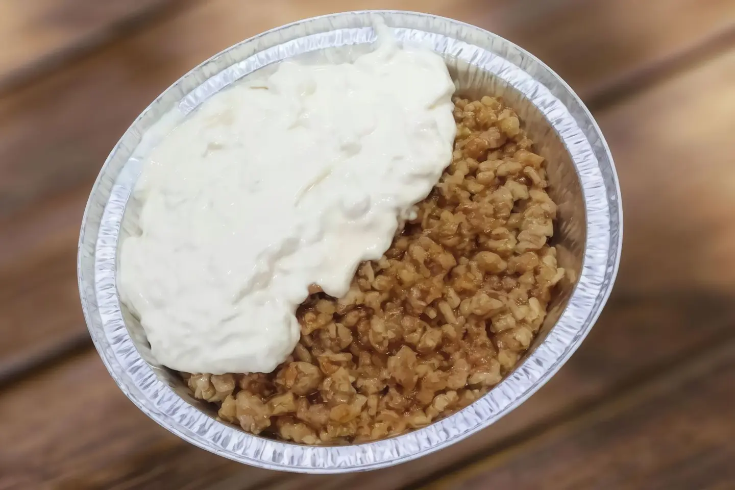 فتة تمر قشطة