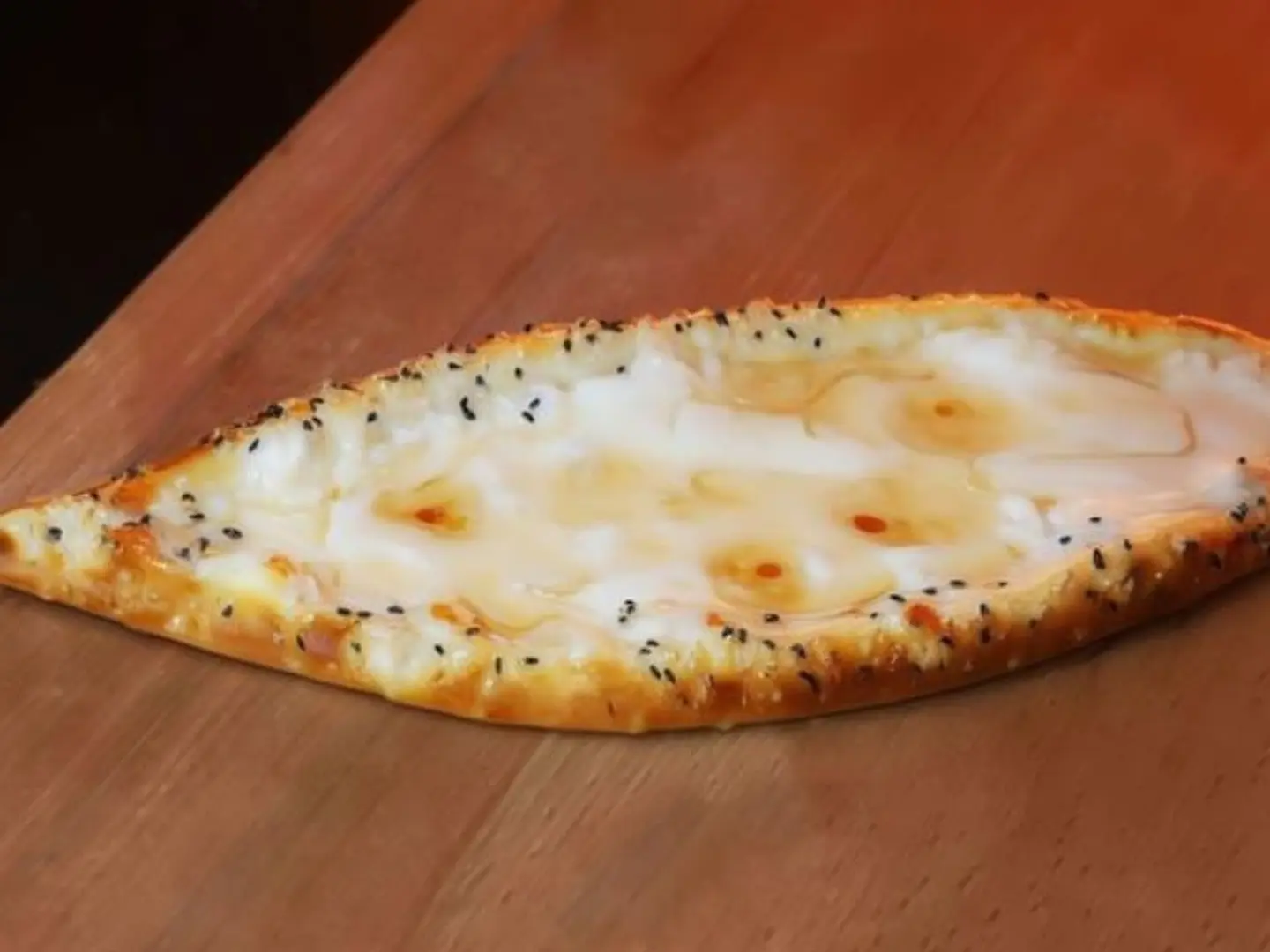 لبنة بالعسل