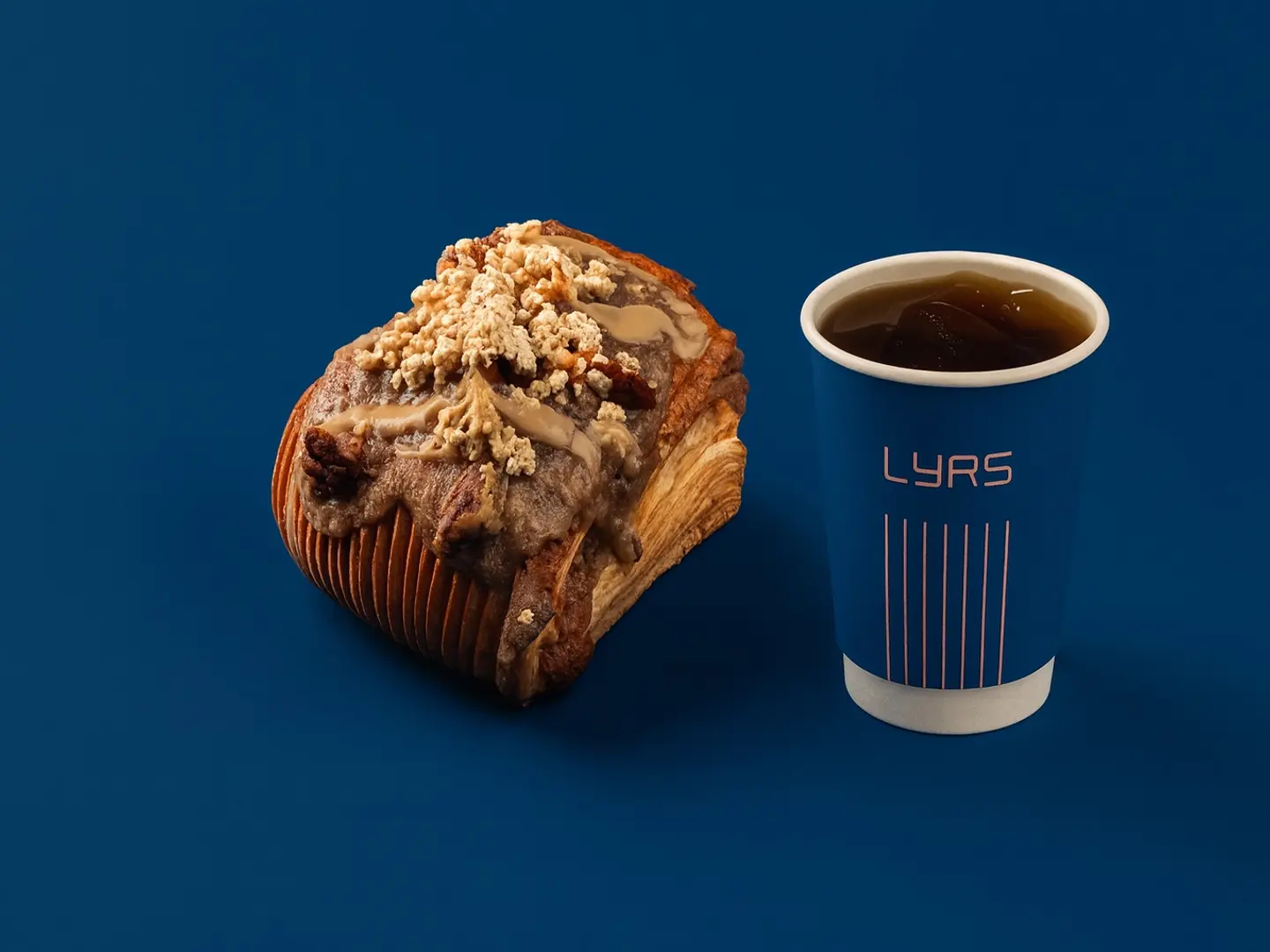 كرواسون حالي مع قهوة اليوم