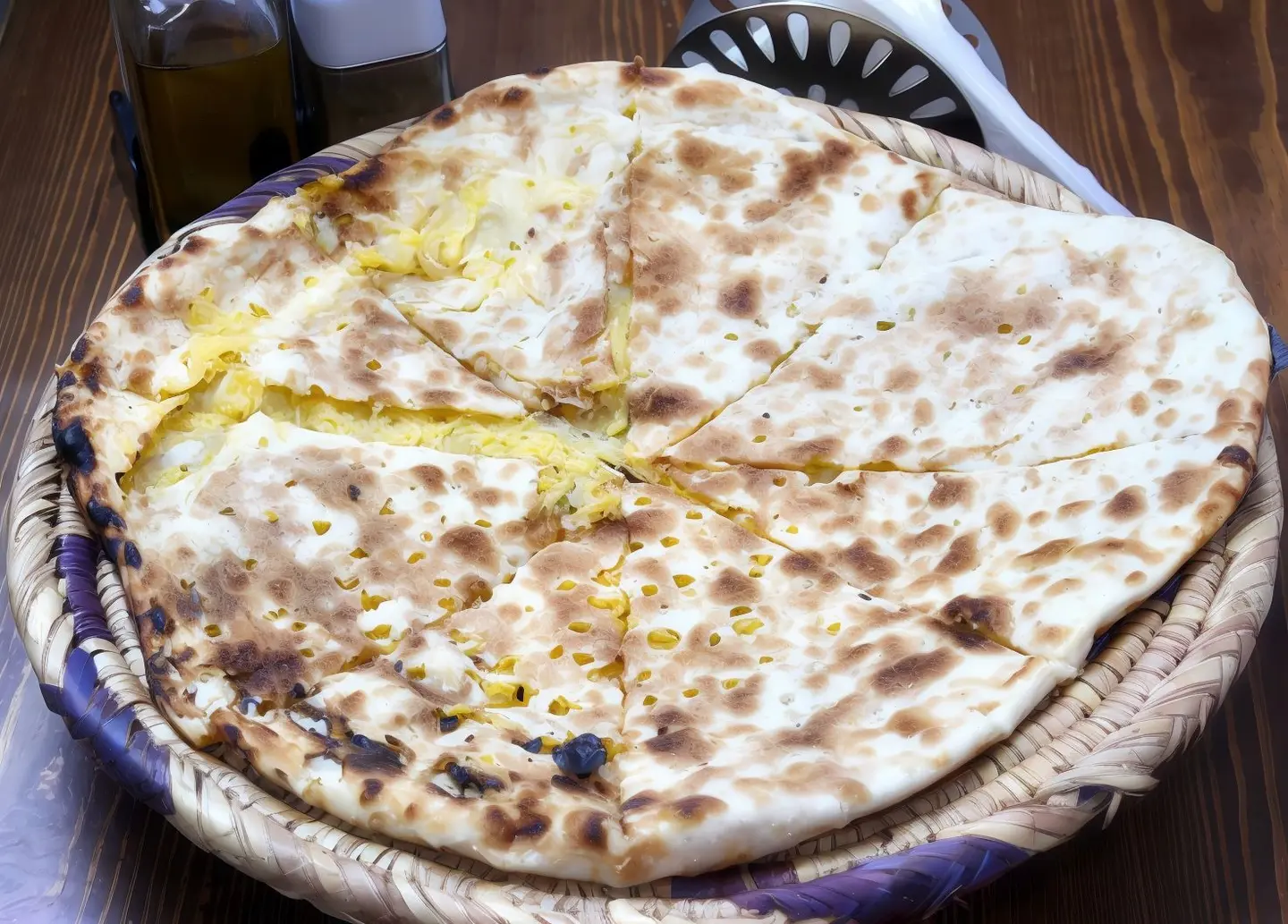 تميس مع جبن