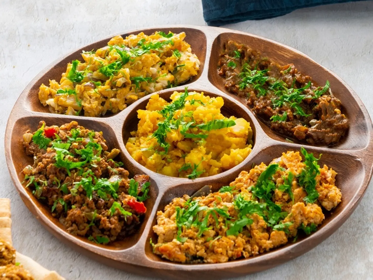 صحن فطور مشكل - صغير