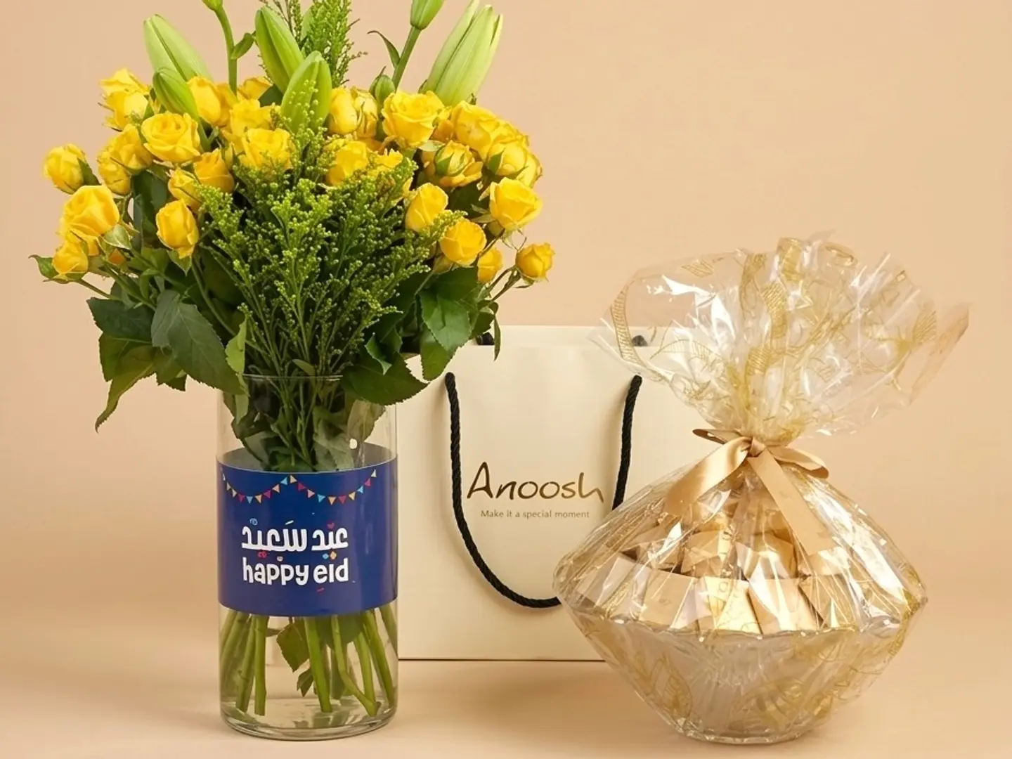 صينية شوكلت انوش 500 جرام مع فازه ورد