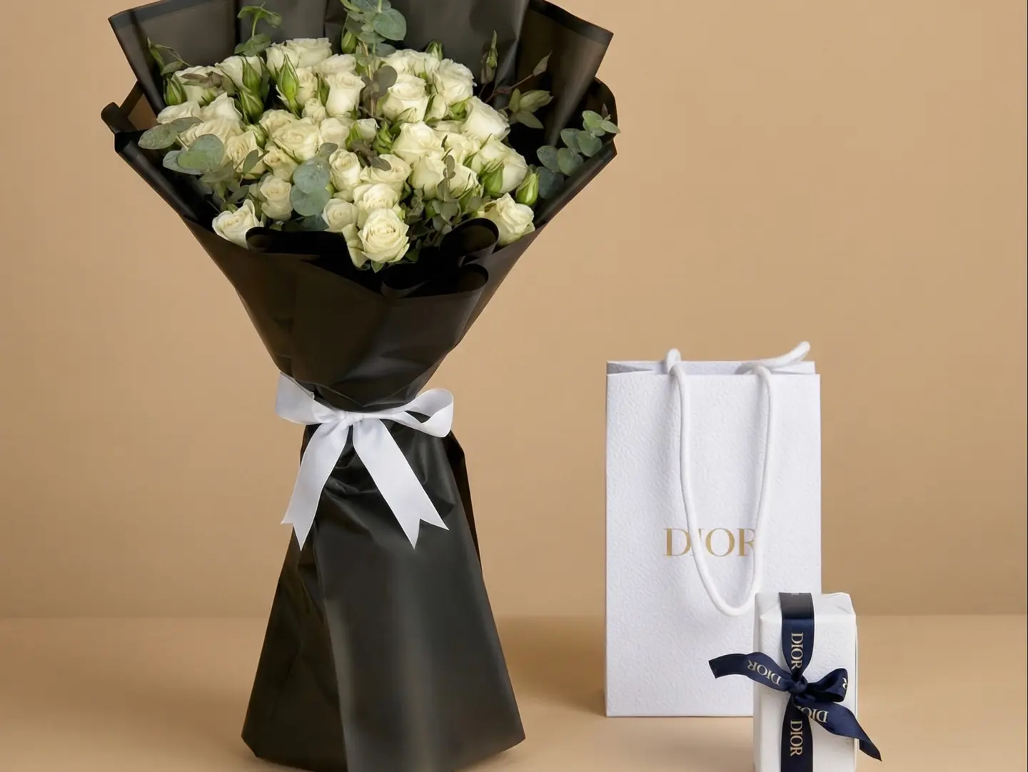 عطر سوفاج ديور مع الباقة