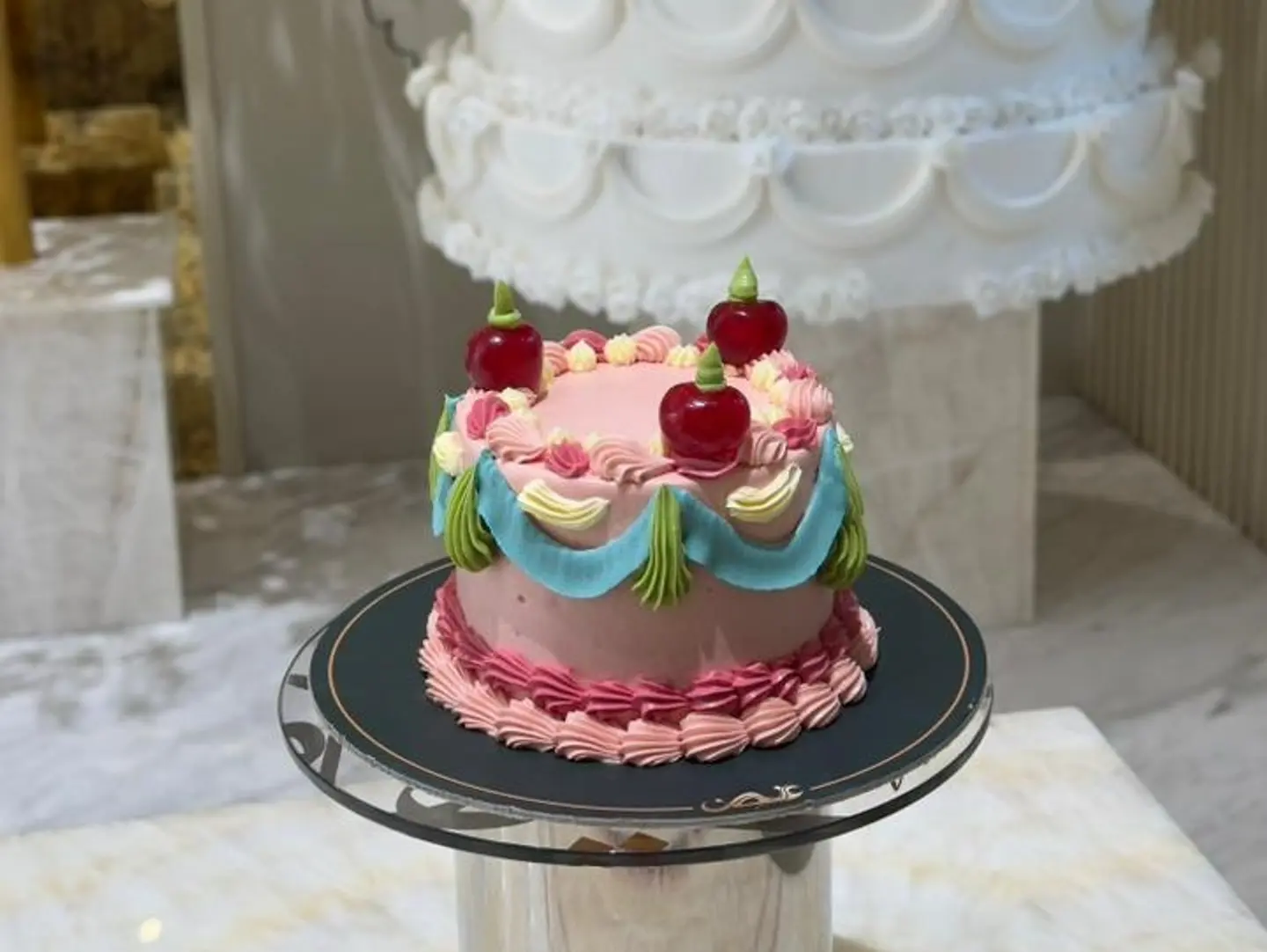 روز فانسي كيك