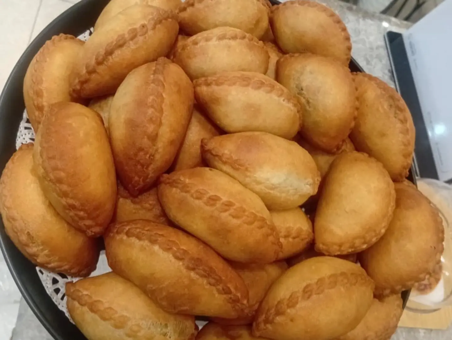 سمبوسة دجاج عجين