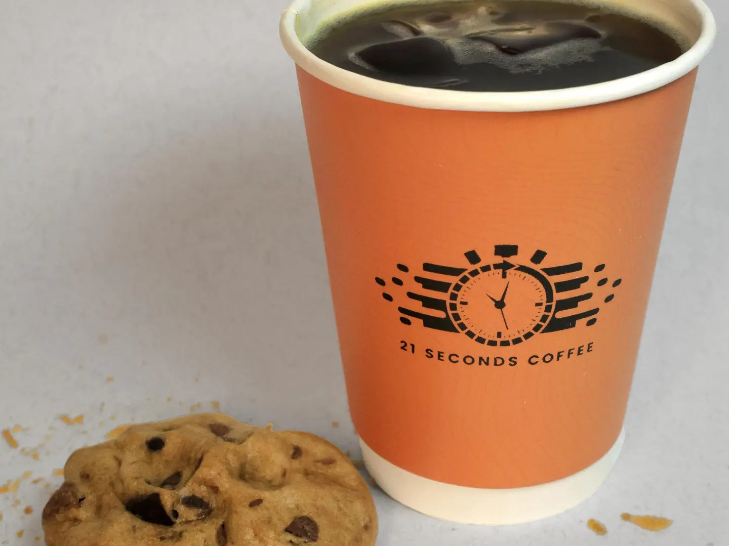 قهوة اليوم مع كوكيز