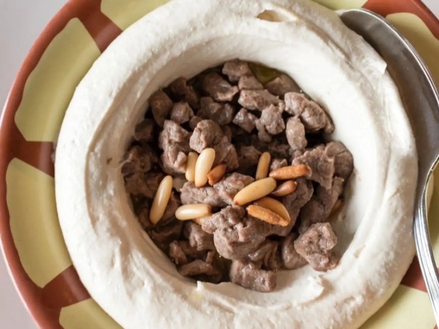 Hummus With Meat