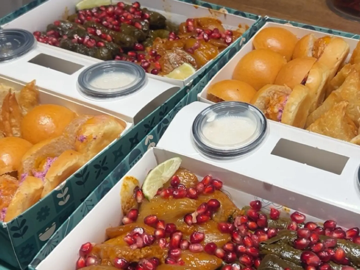 موالح متنوعه حجم كبير