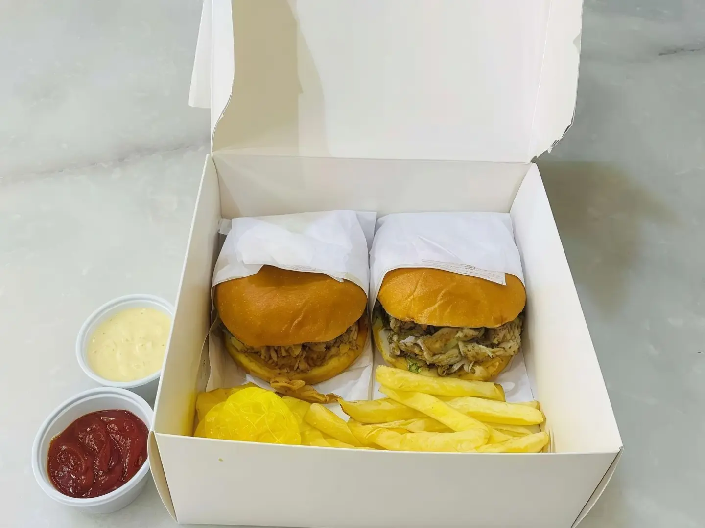 Shawarma Box 2 Sandwiches