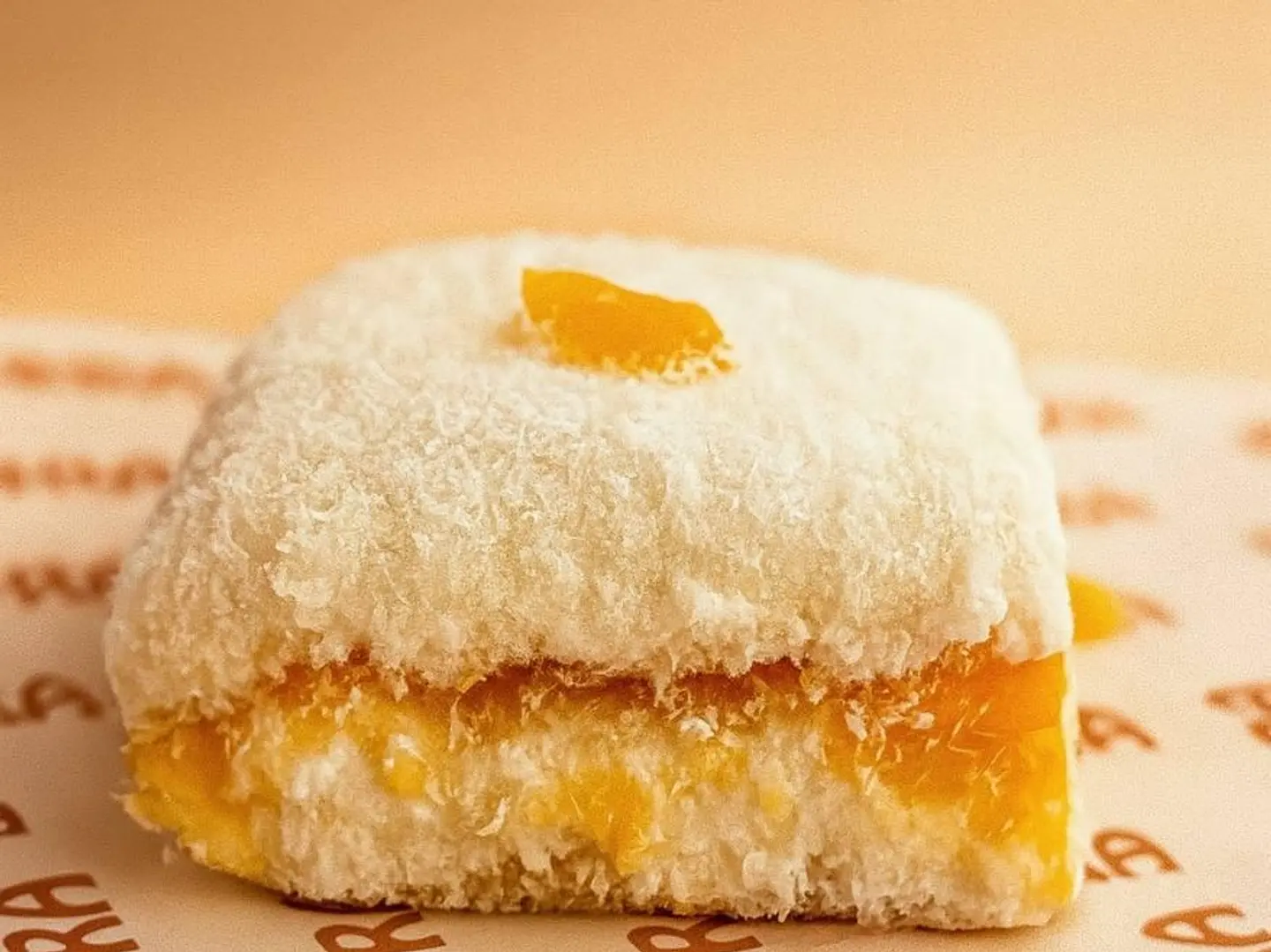 مانجو كوكونت كيك