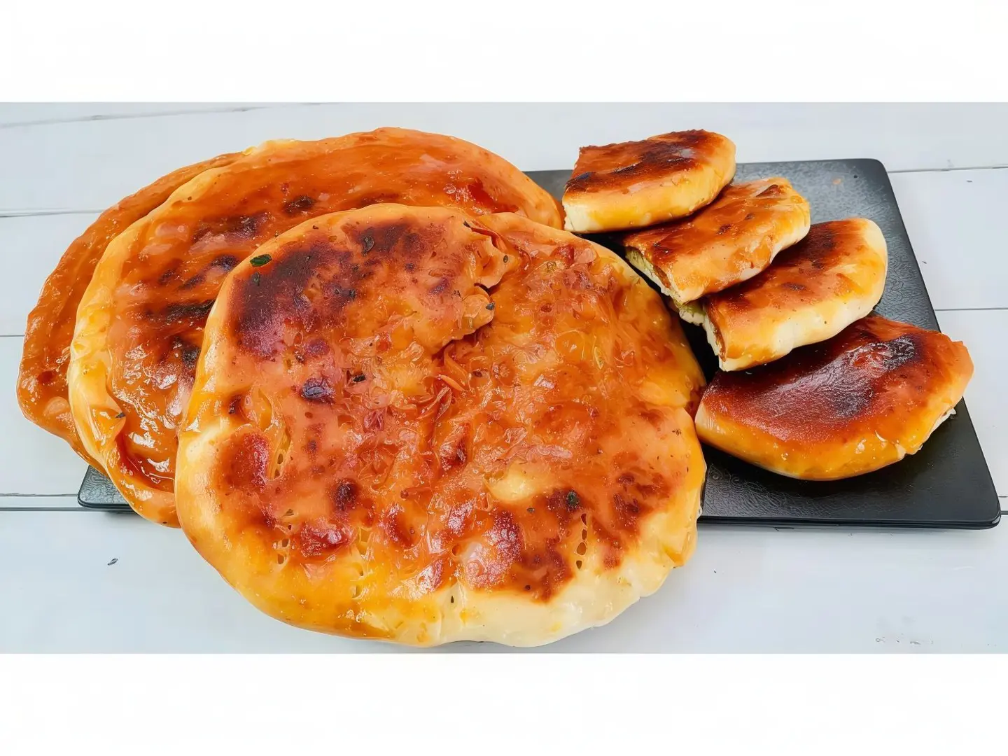 رغيف حواوشي جبن موزاريلا