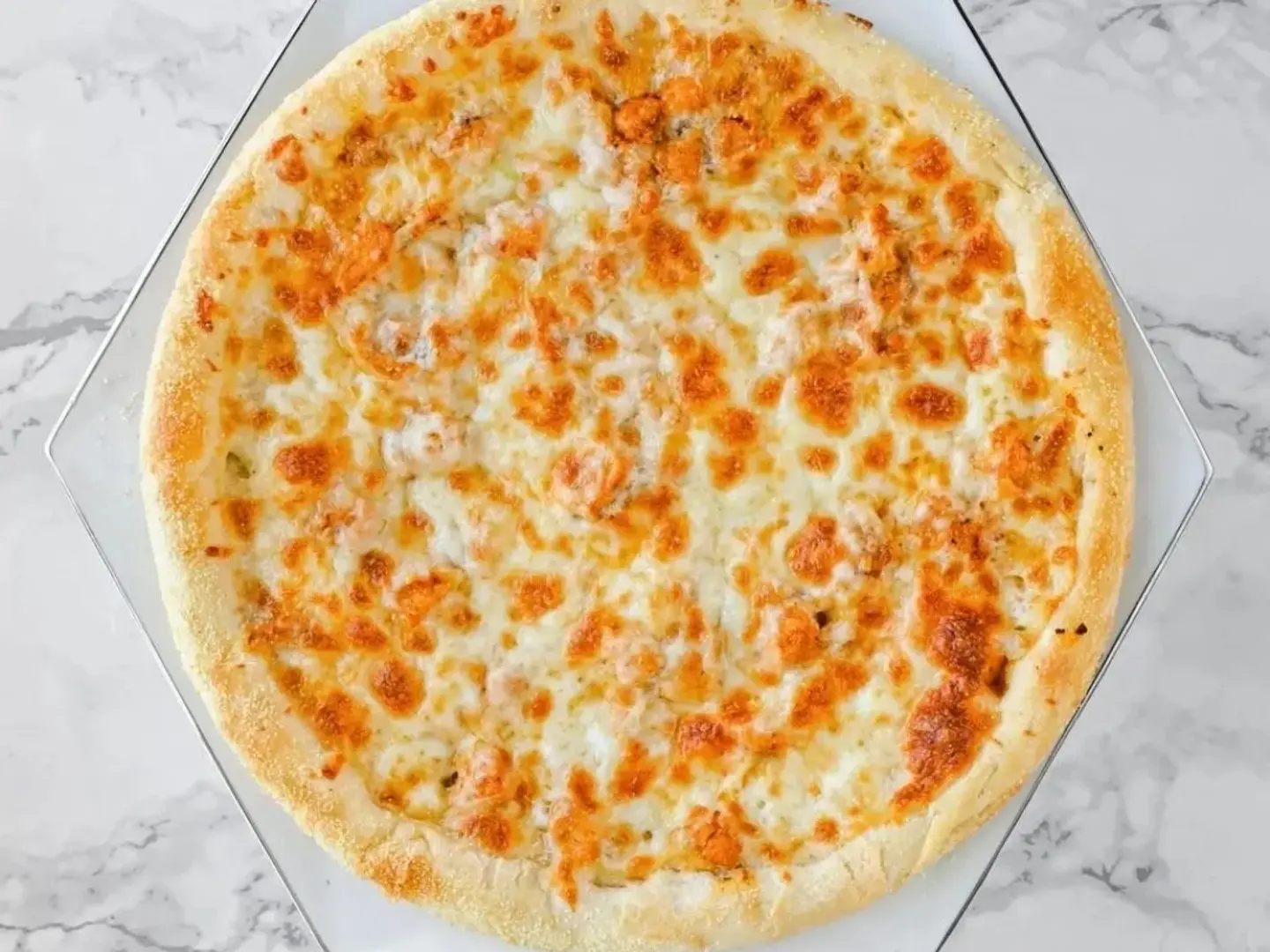 بيتزا مشكل اجبان كبيره