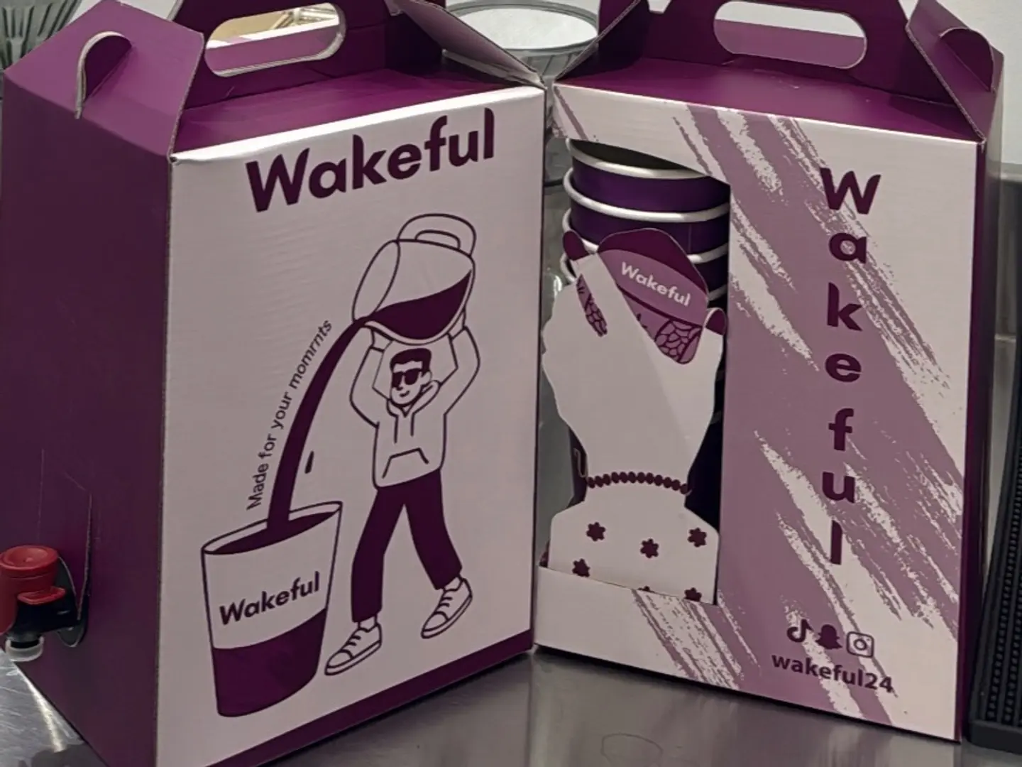 بوكس كركديه لتر ونص (10اكواب)