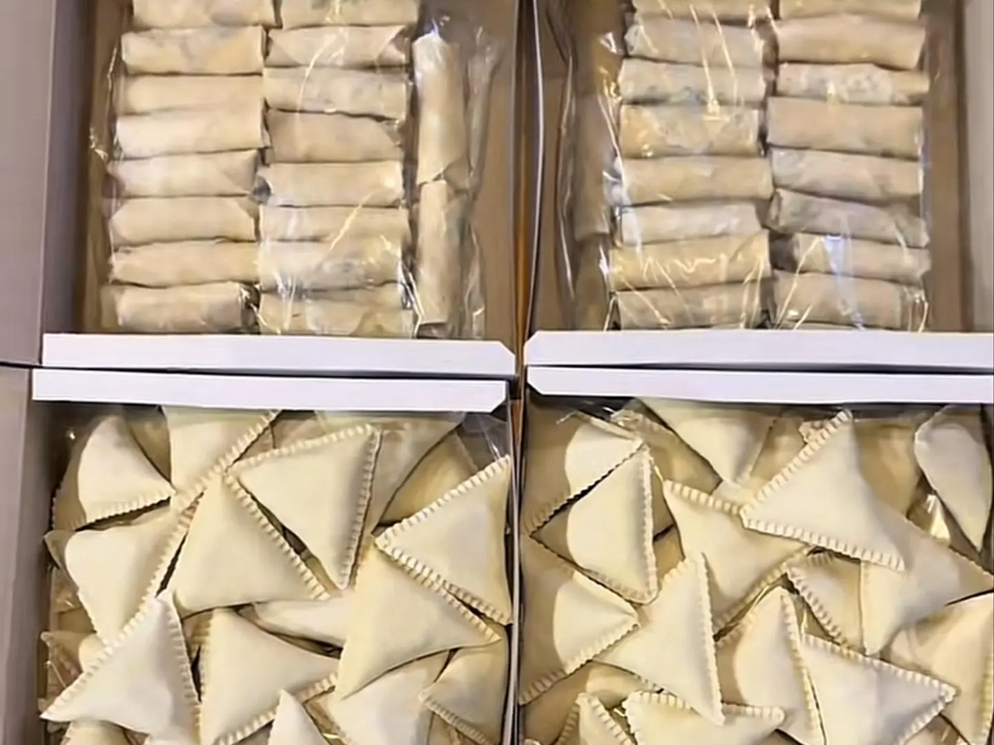 سمبوسة مفرزنة دجاج 50 حبة