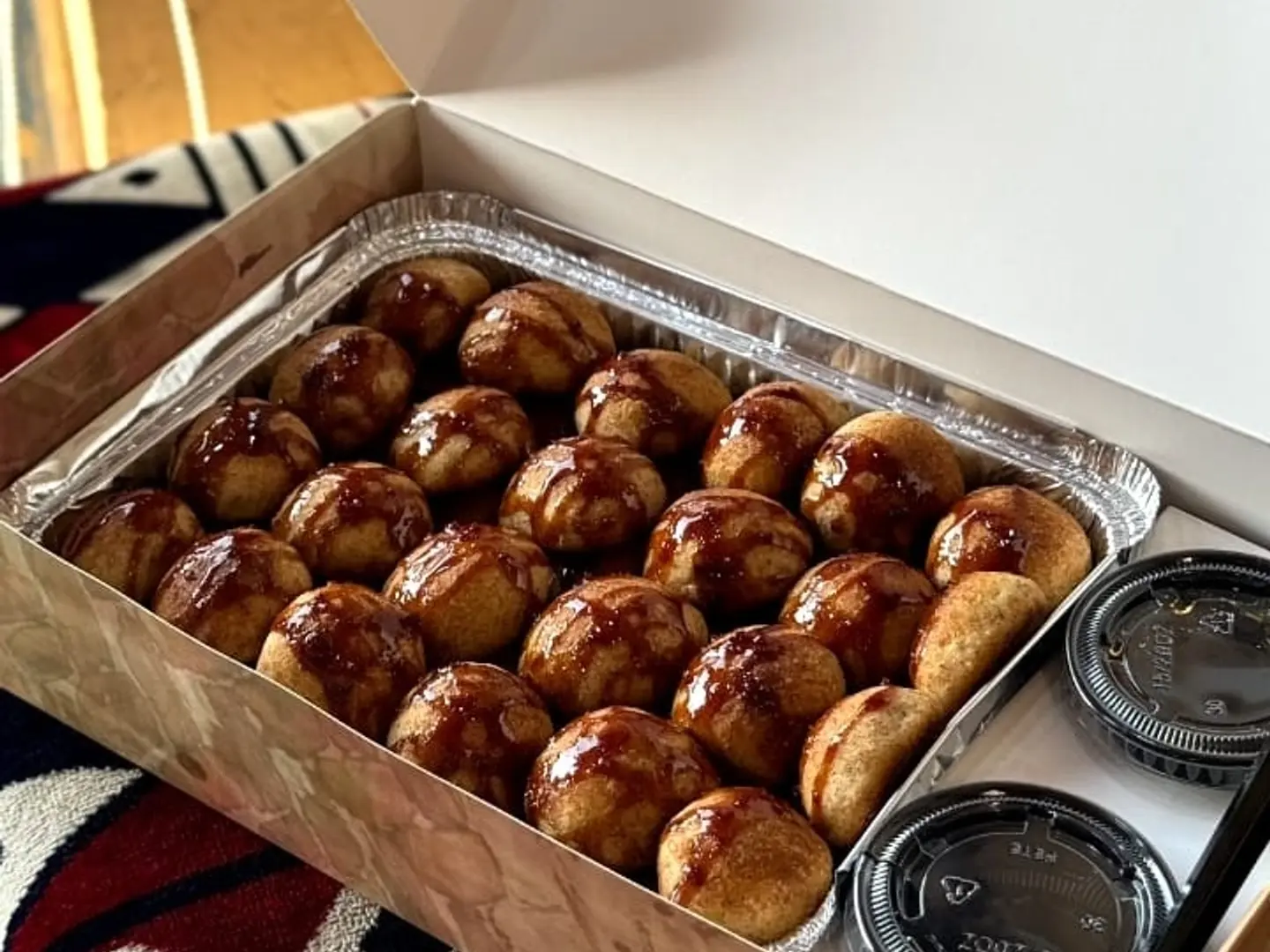 بوكس وسط مقشوش ساده