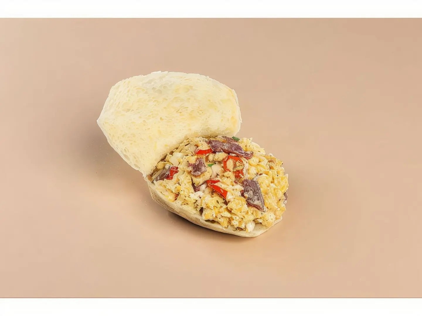 ساندوتش بيض بالبسطرمه