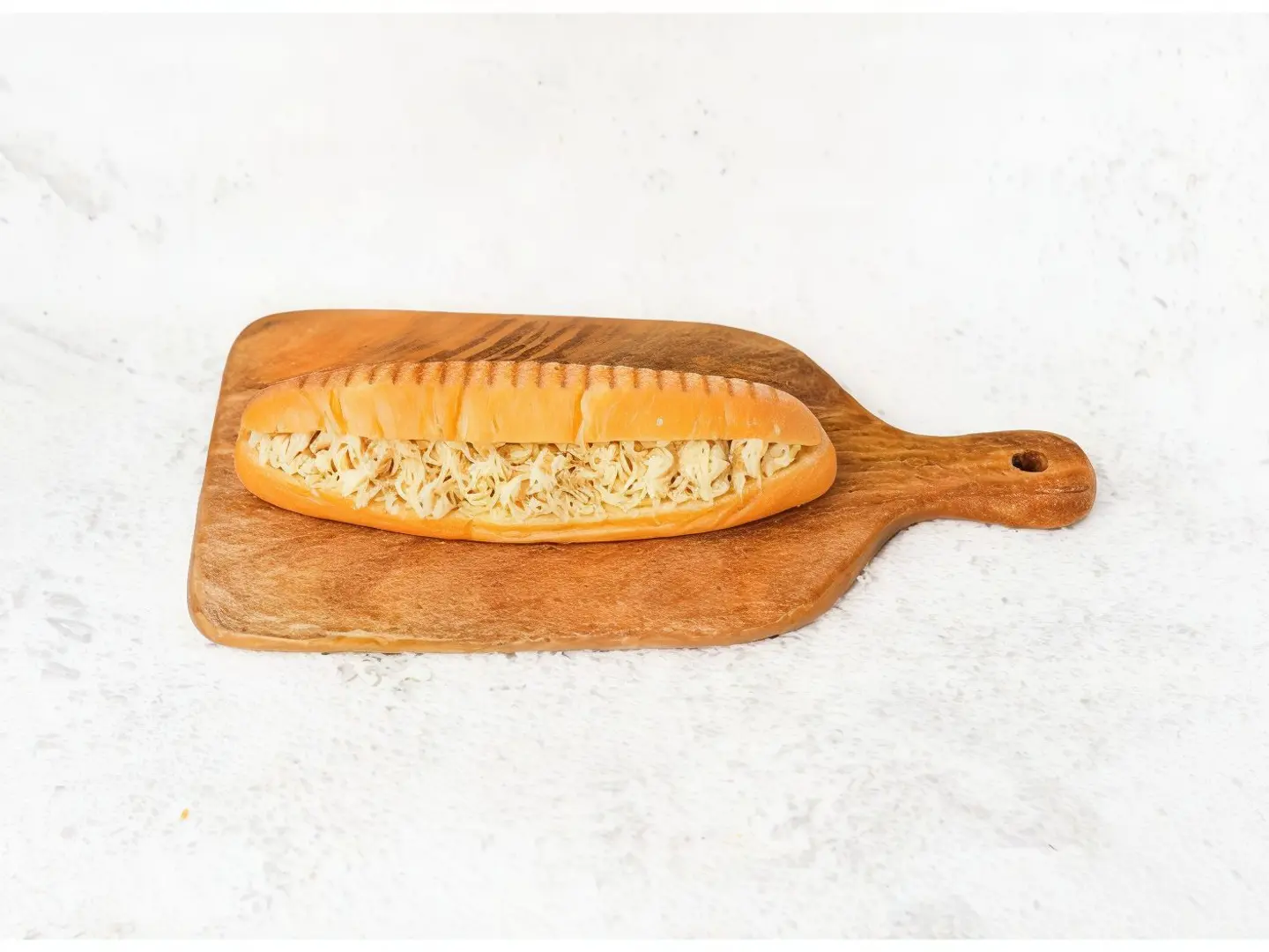 ساندوتش حلاوة طحينية وجبن