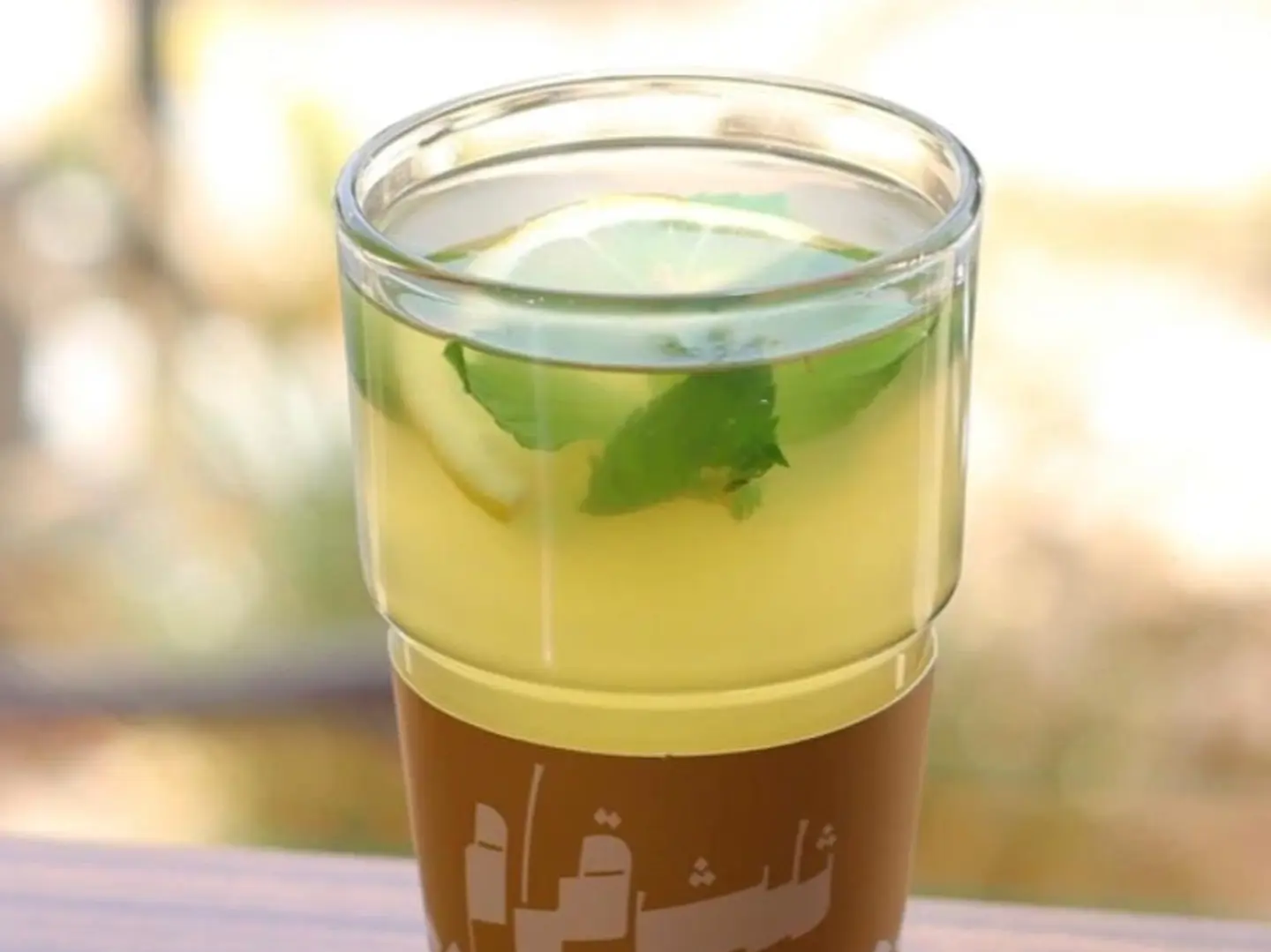 كوب قزاز مكس نعناع وزنجبيل سكر خفيف
