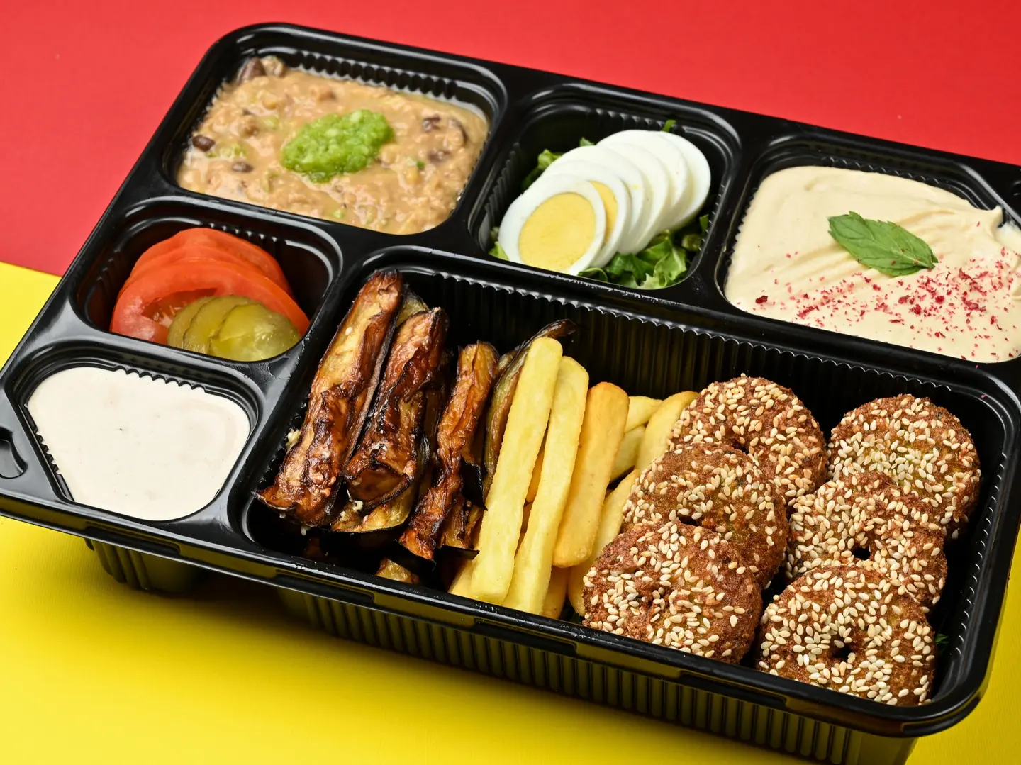 طبق ميكس فول و فلافل