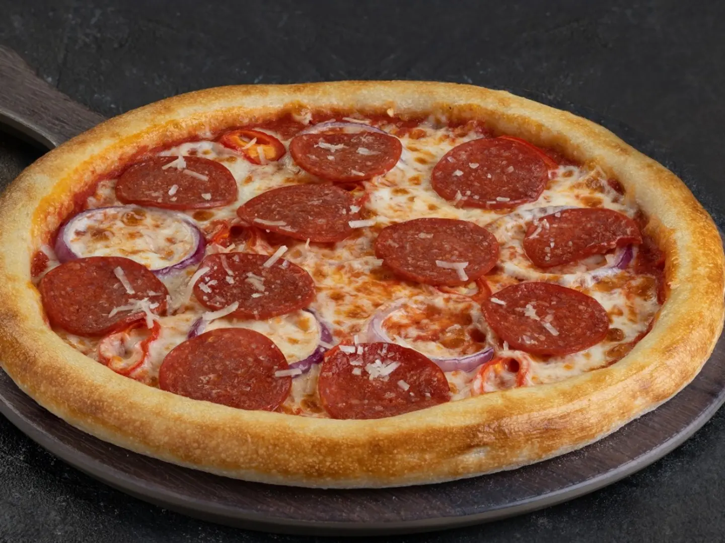 بيتزا بيبروني