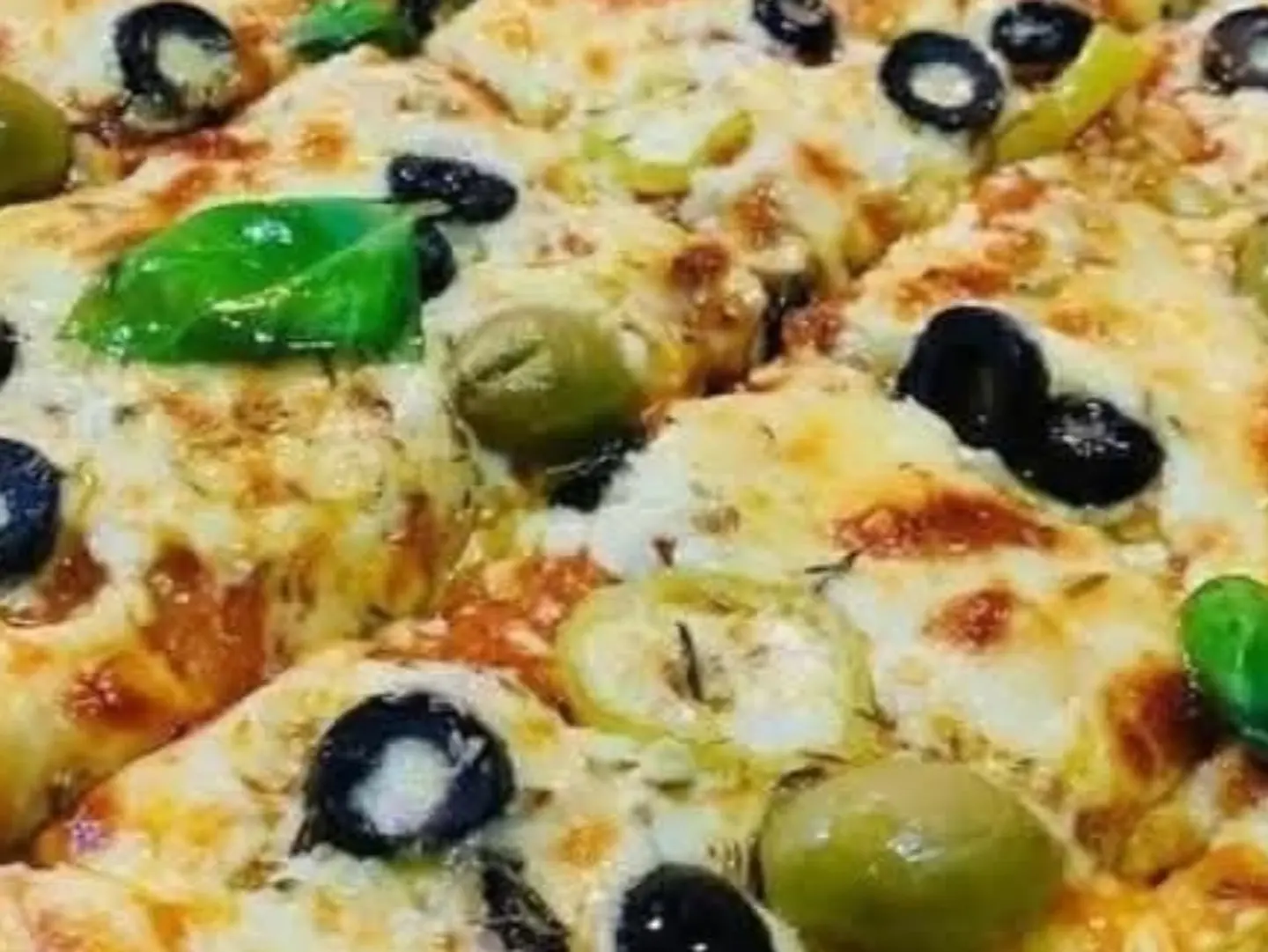 بوكس التوفير بيتزا منوعه