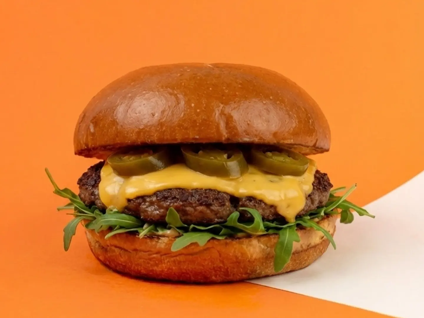 برجر لحم ترافيك