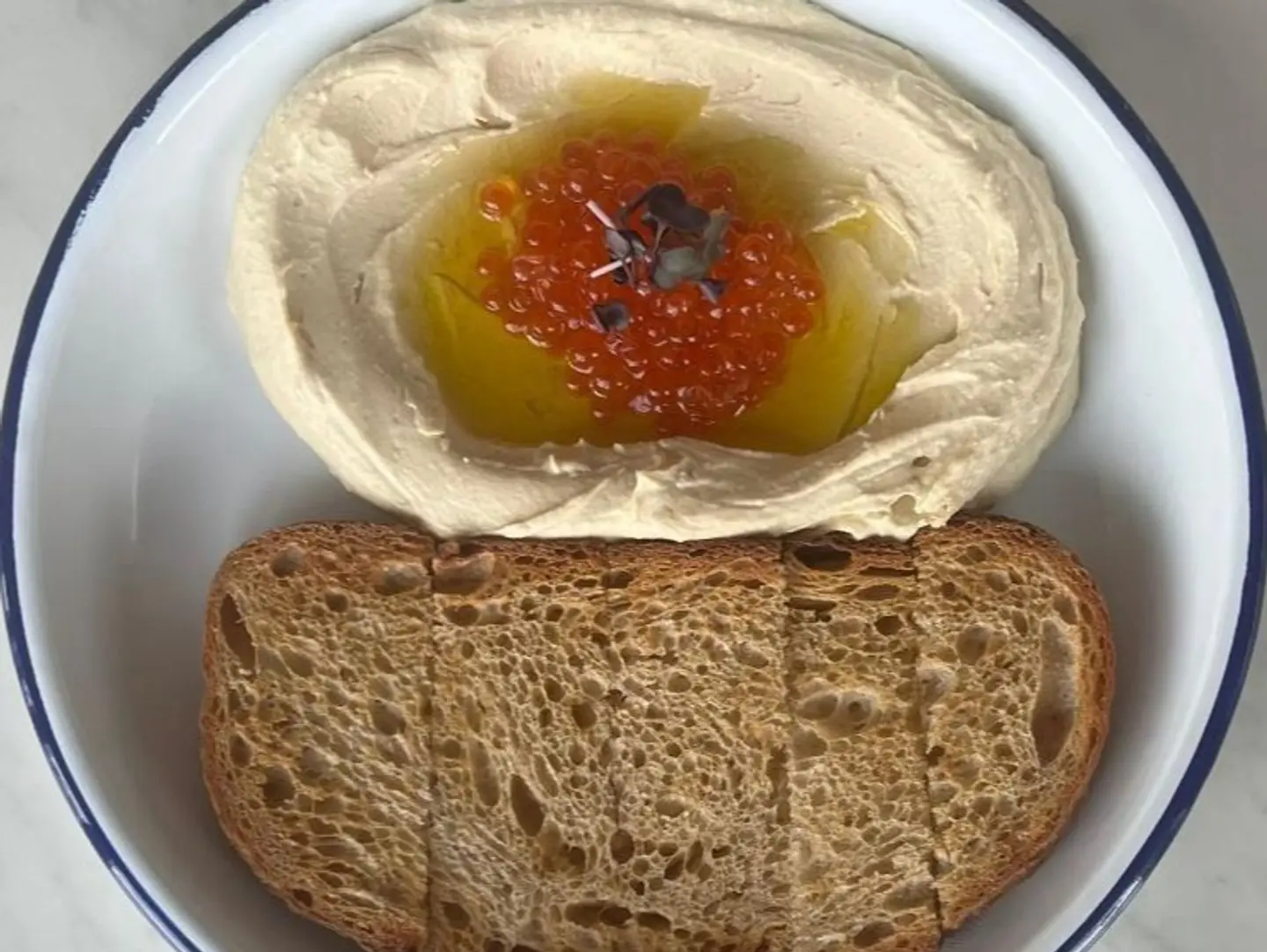 Hummus Ikura