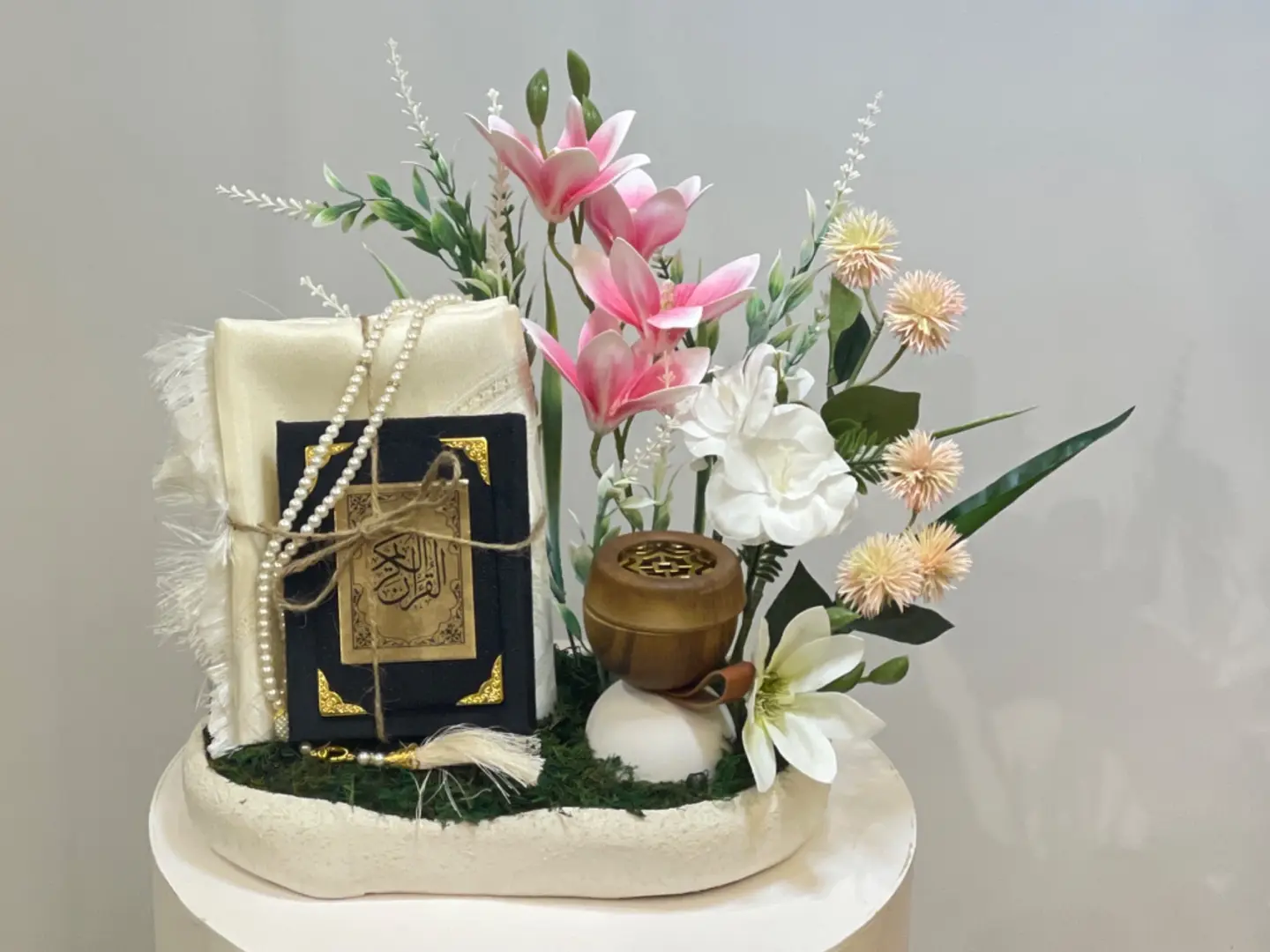 تنسيق ورد صناعي هدايا رمضان رقم 1