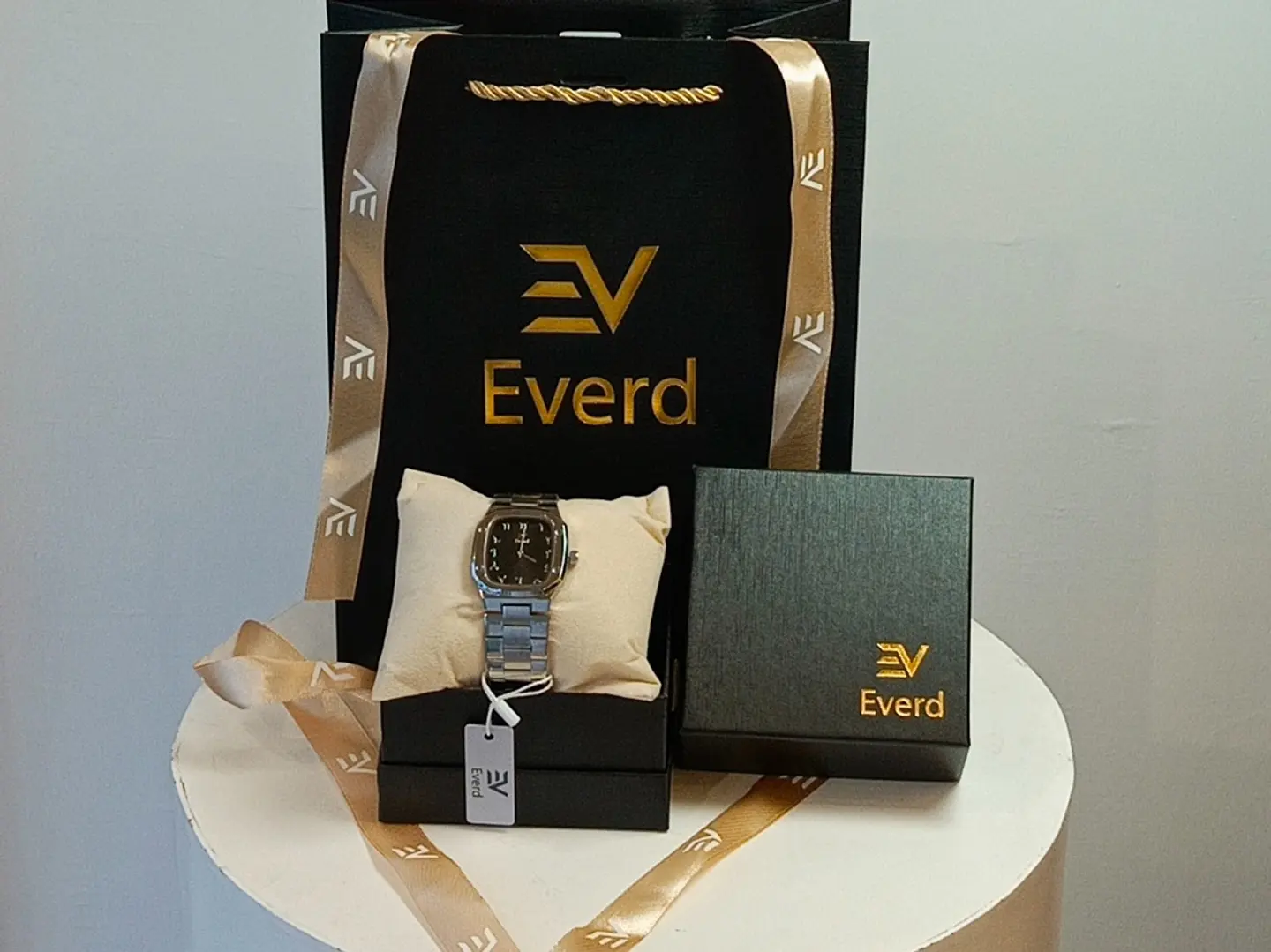 ساعة رجالية