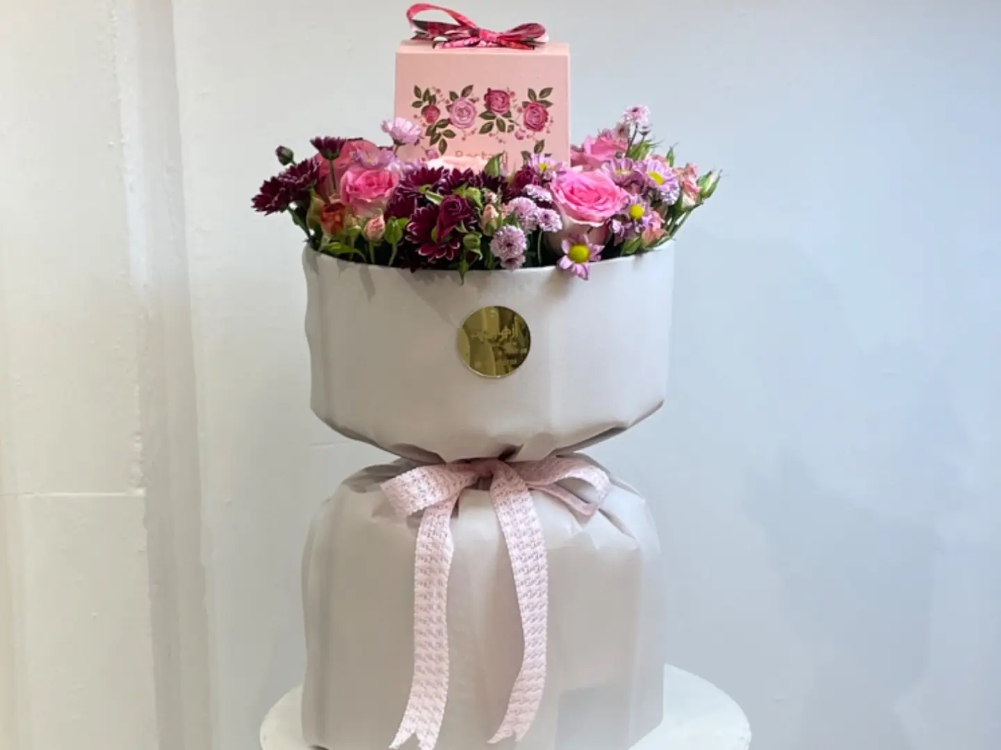 باقة مع شوكلت بستاني شنطه رقم 4