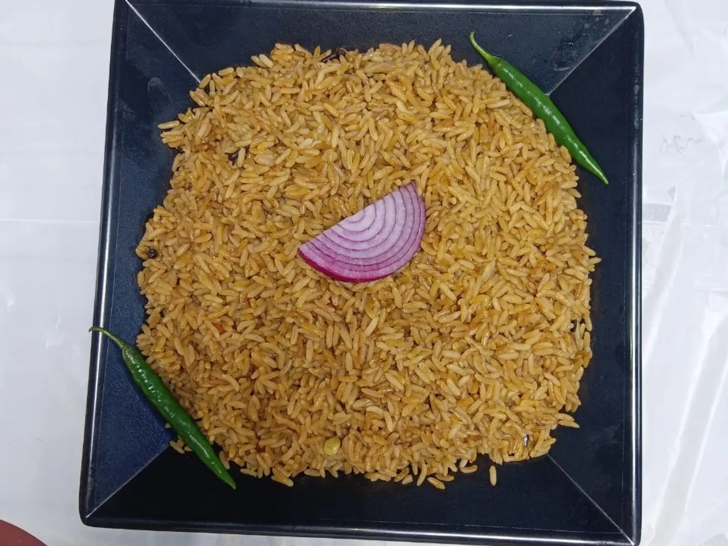 ارز بخاري احمر