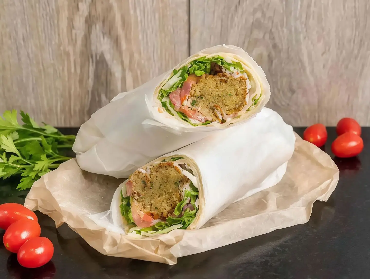 ساندويتش مشكل فلافل