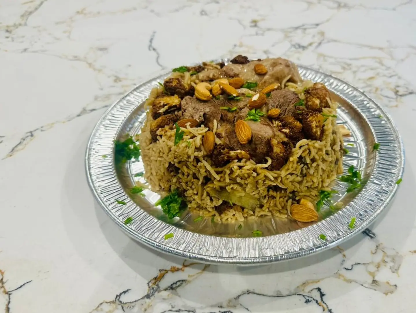 مقلوبه بالحم نص كيلو