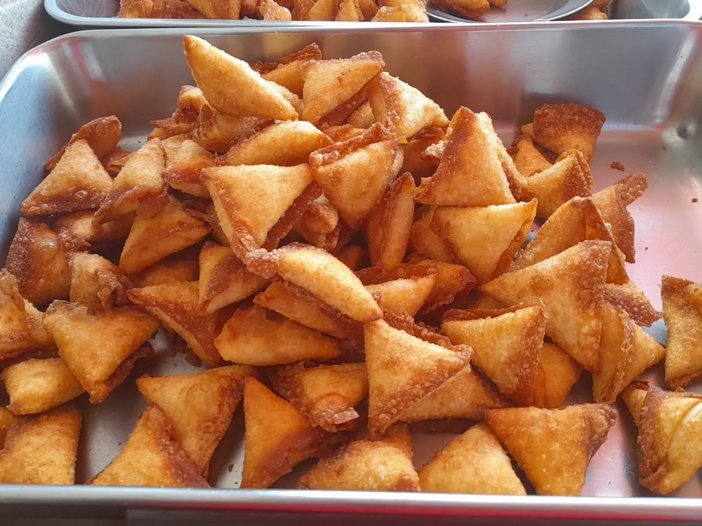 1 Kg Liquid Cheese Samosa