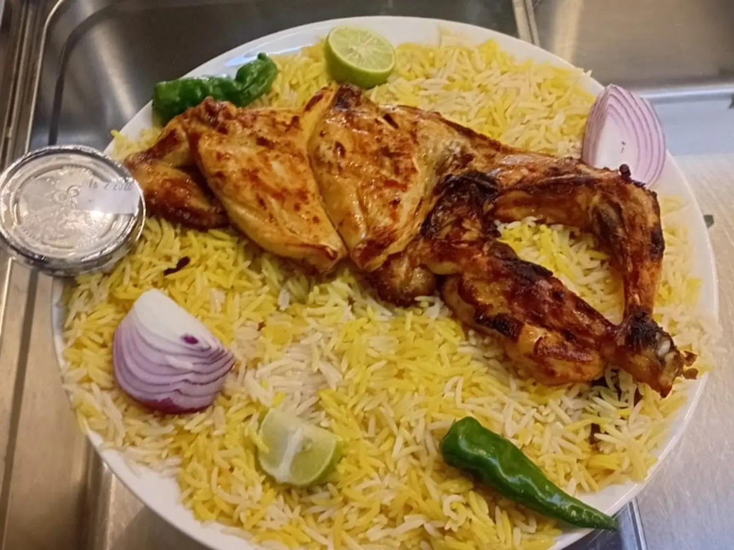 حبه دجاج عالفحم