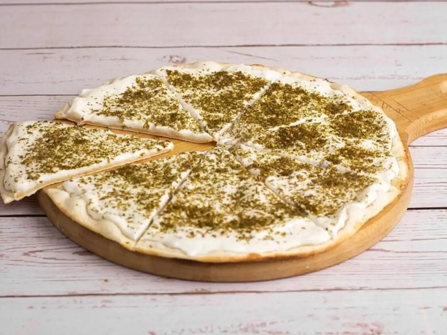 Medium Labneh And Zaatar Pizza