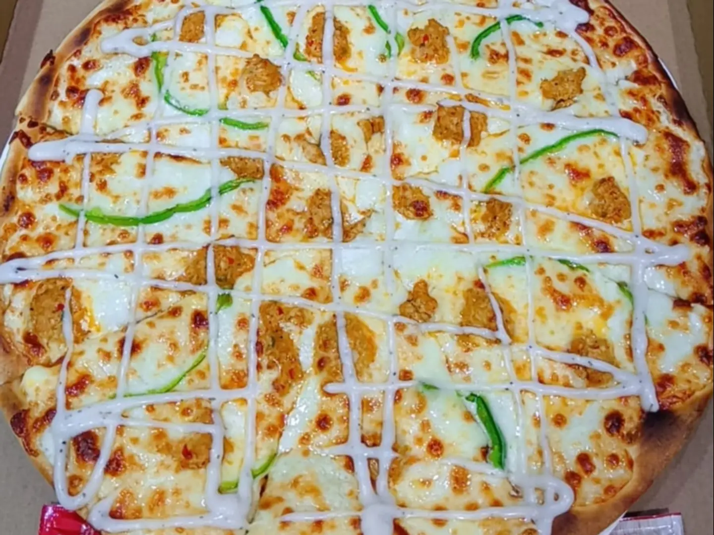 بيتزا رانش - وسط