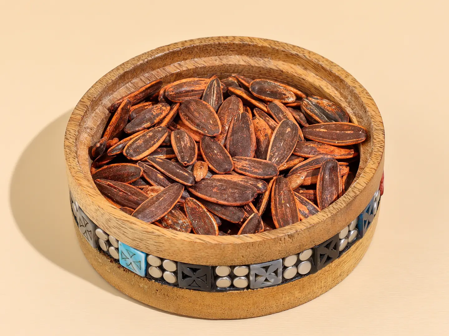 حب دوار الشمس المدخن