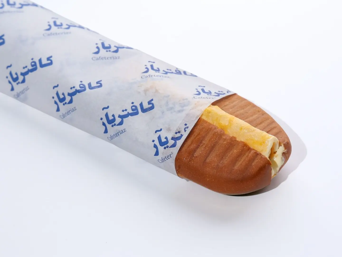 ساندوتش فلافل مع شيبس عمان بالجبن