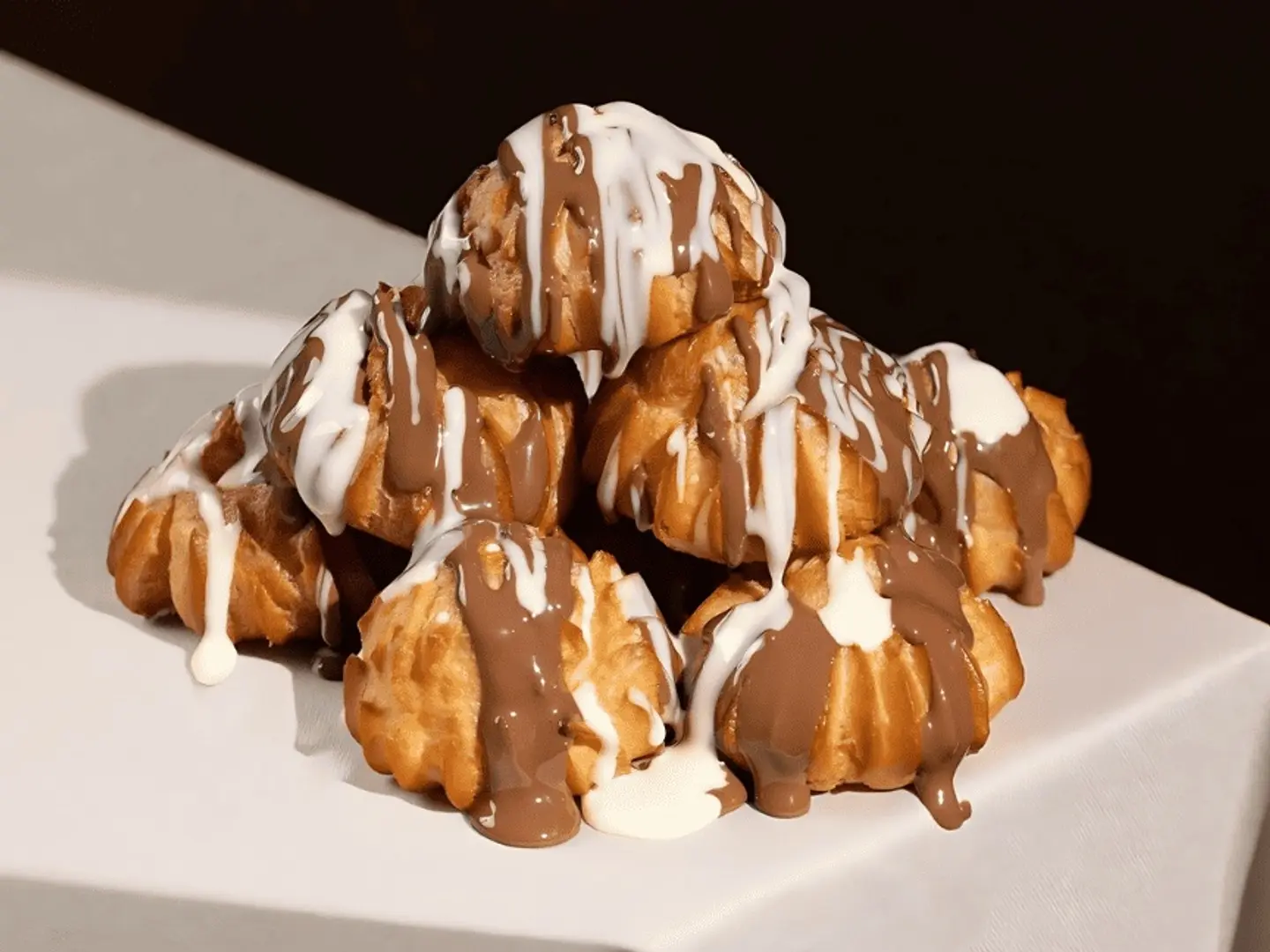 بروفترول مع كريمة بروليه